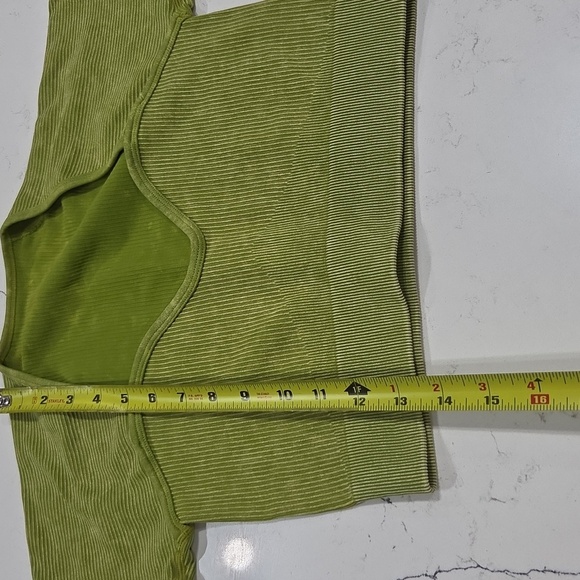 Green Ribbed Two-Piece Set Sz M NEW WITHOUT TAG - Picture 8 of 11